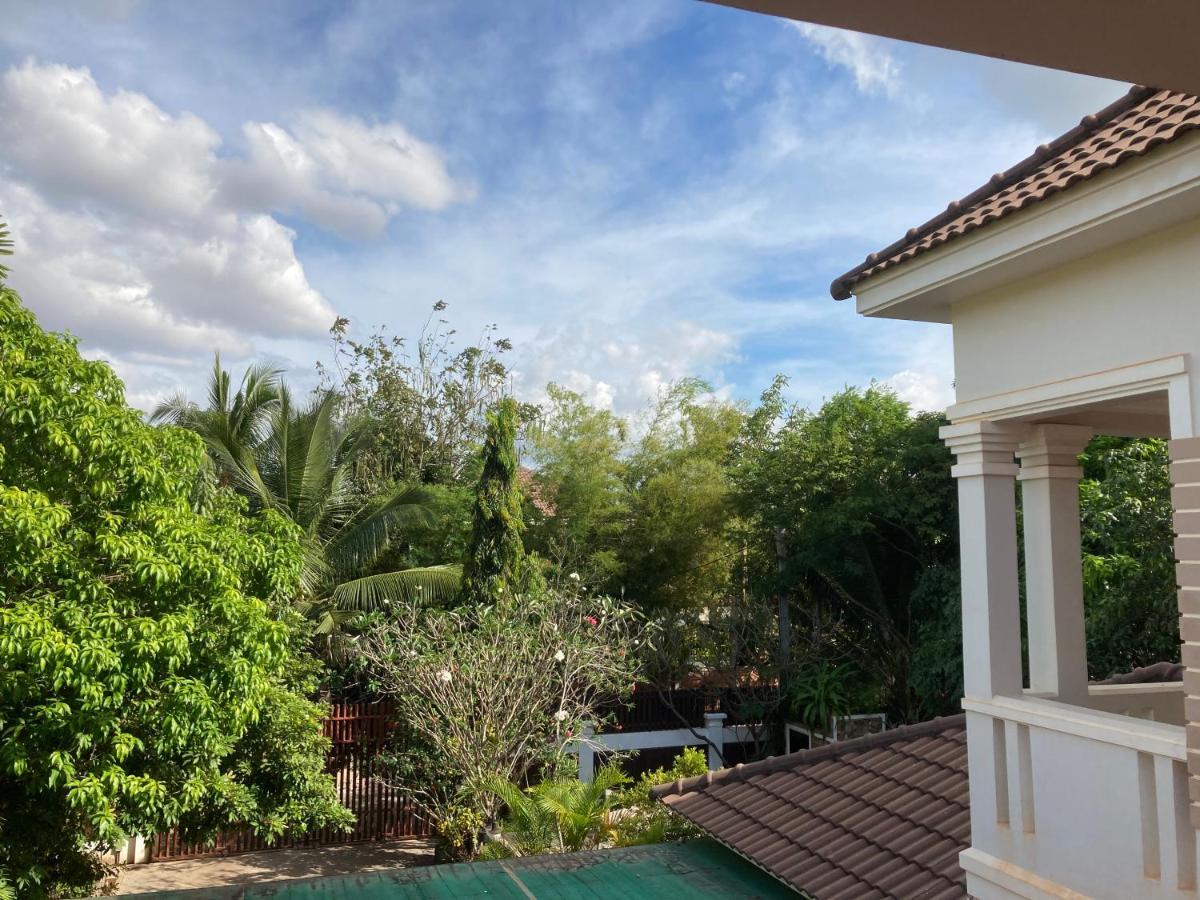 Lily Pad Boutique Hotel Siem Reap Esterno foto