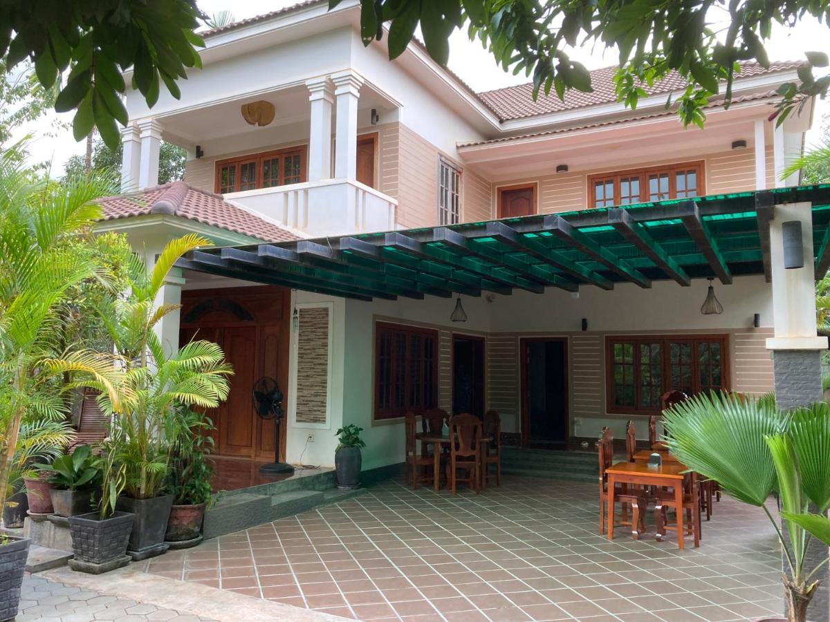 Lily Pad Boutique Hotel Siem Reap Esterno foto